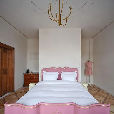Donebe Boutique & Private Wellness Hotel 4*