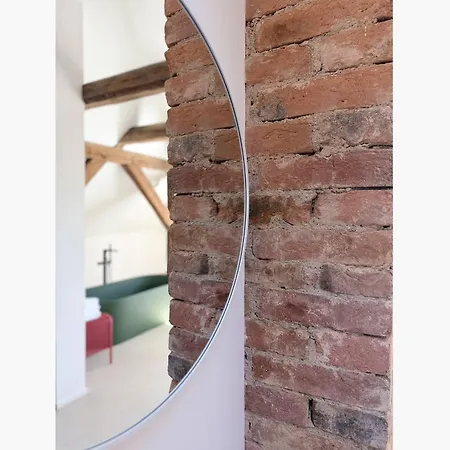 Donebe Boutique & Private Wellness ホテル クトナー・ホラ